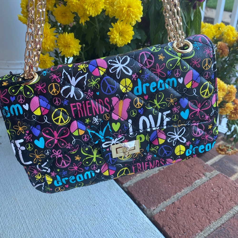 DREAM CHASER! PURSE!